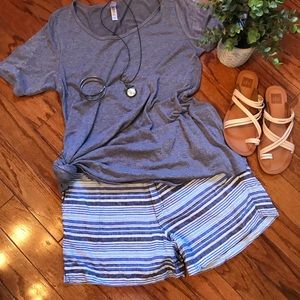 LuLaRoe brushed denim blue color Sz Lg